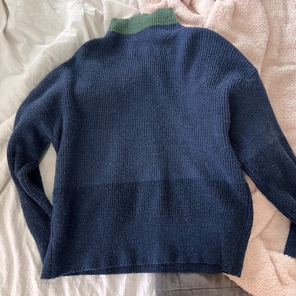 Color Block Free Assembly Sweater - Picture 4 of 4
